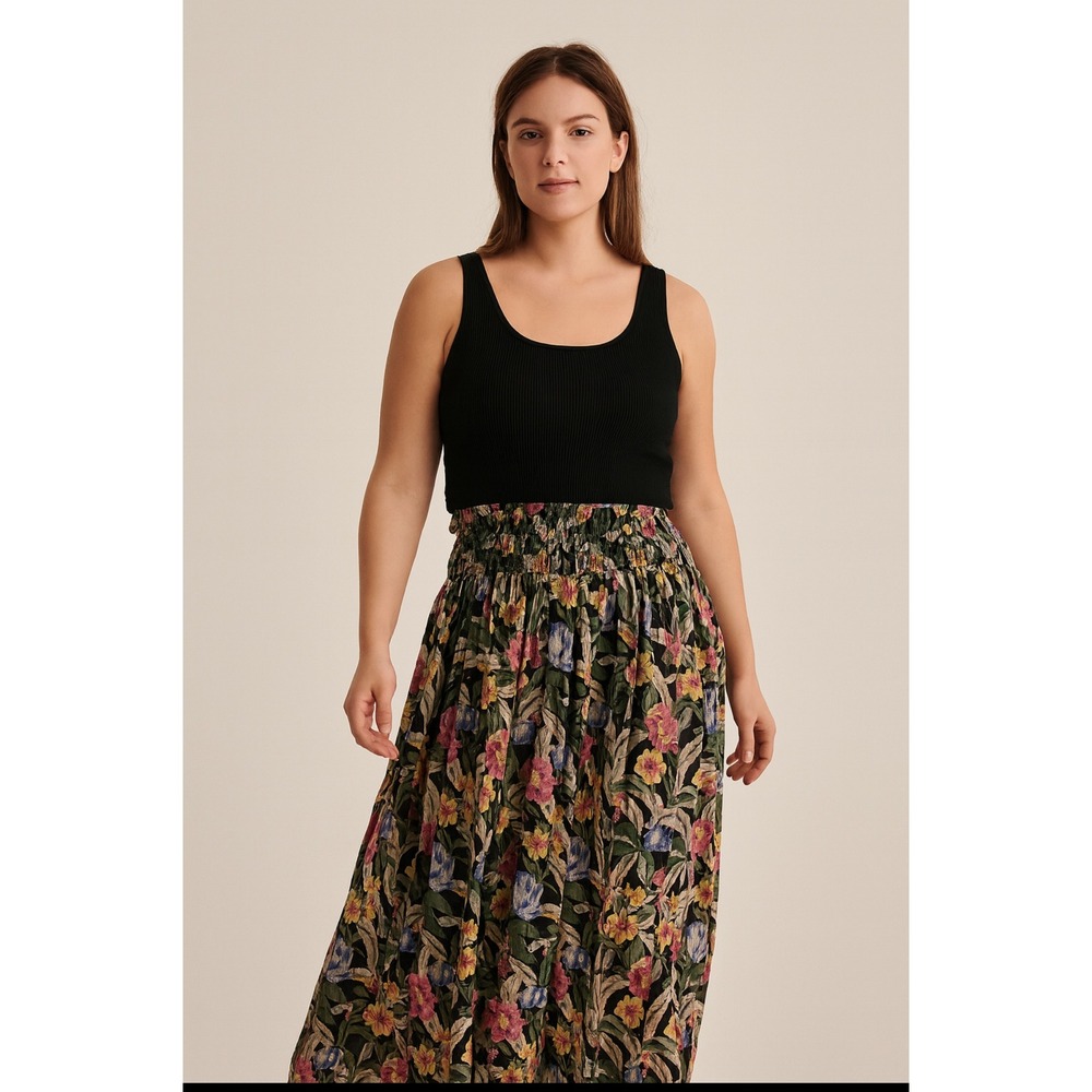 Dennis Goldsmith Floral Maxi Skirt Smocked Waist Black Pink Blue Size 4‎